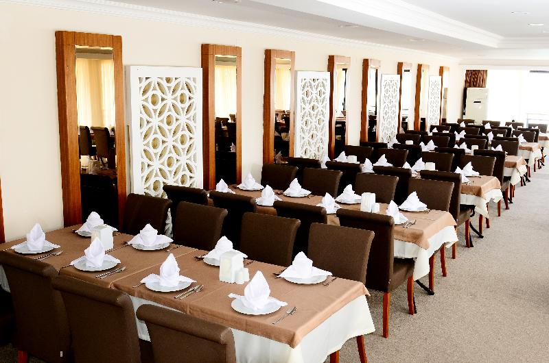 By Karaaslan Inn Hotel - Restoran