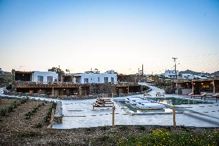 Myconian Crown Suites by Mr and Mrs White fotoÄŸrafÄ±