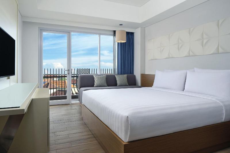Fairfield By Marriott Bali Kuta Sunset Road - Oda