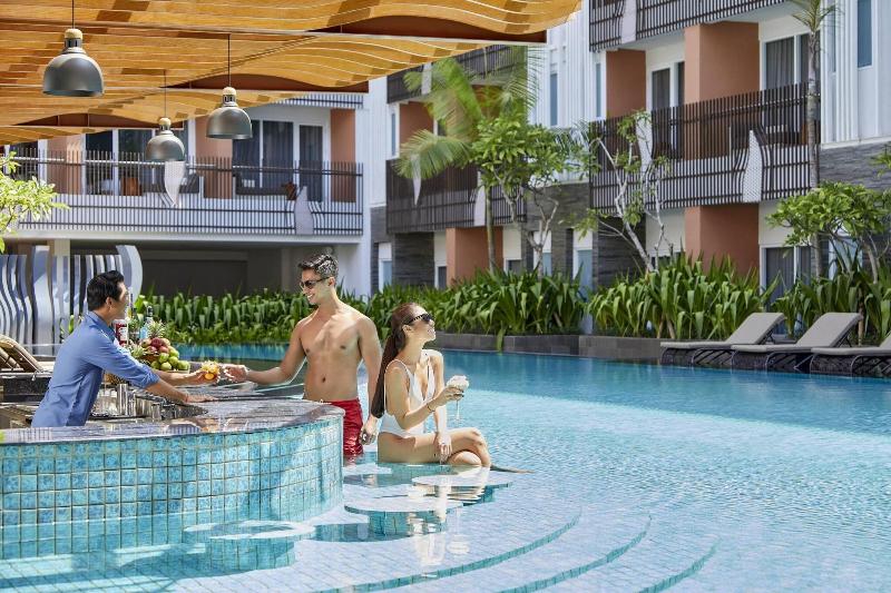 Fairfield By Marriott Bali Kuta Sunset Road - Havuz