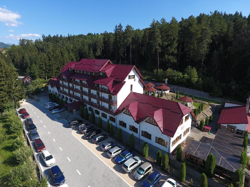 Q Resort and Spa Sacele - Genel