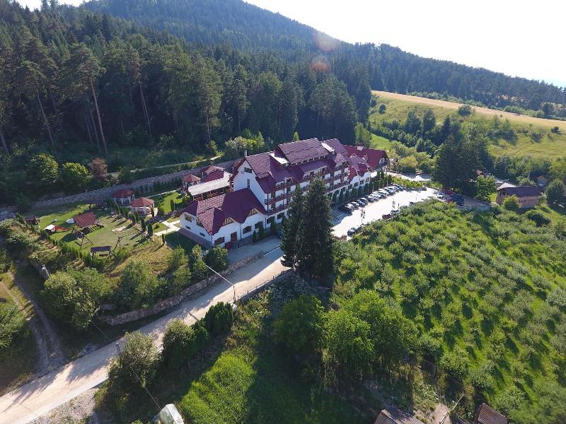 Q Resort and Spa Sacele - Genel