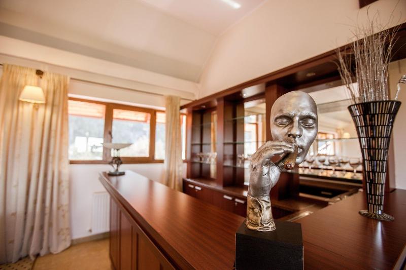 Q Resort and Spa Sacele - Oda