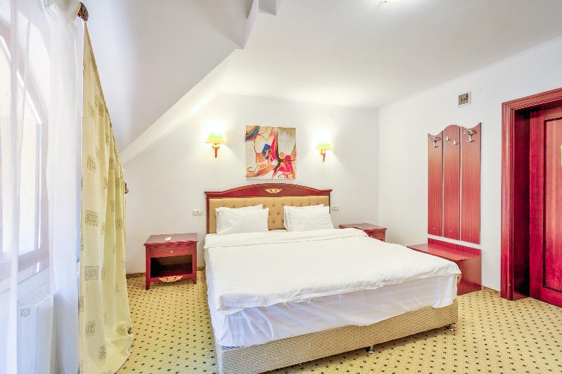 Q Resort and Spa Sacele - Oda