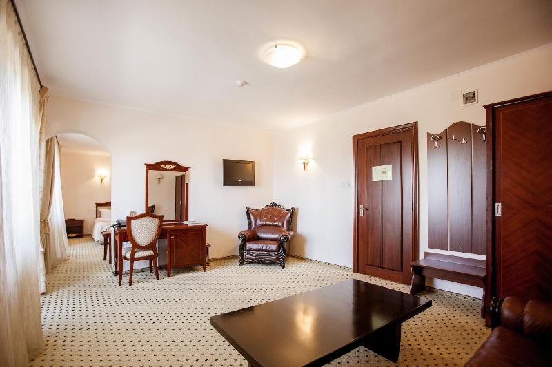 Q Resort and Spa Sacele - Oda