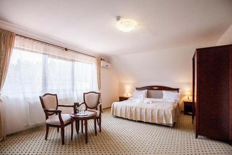 Q Resort and Spa Sacele - Oda