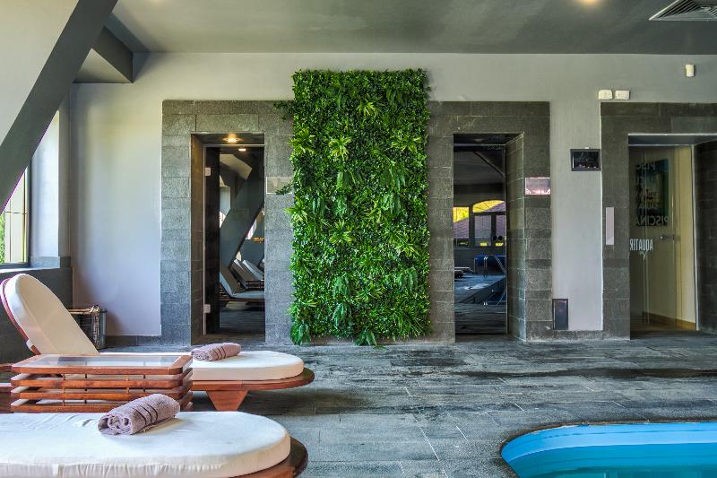 Q Resort and Spa Sacele - Havuz