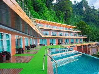 Phi Phi Cliff Beach Resort (SHA+) fotoÄŸrafÄ±