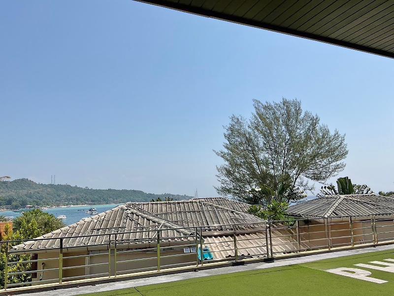Phi Phi Cliff Beach Resort (SHA+) - Oda