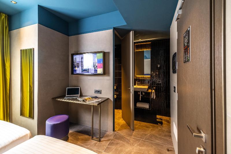 Hd8 Hotel Milano - Oda
