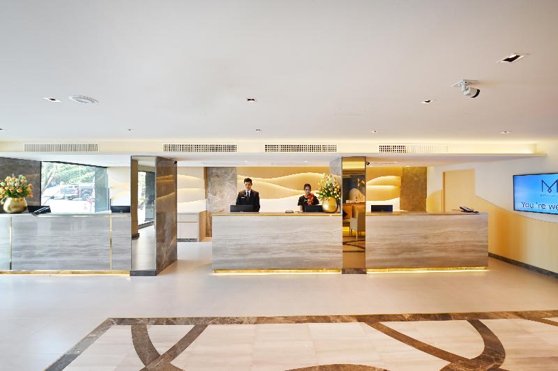 M Pattaya Hotel - Lobi