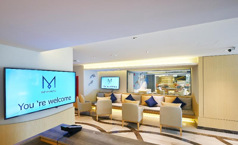 M Pattaya Hotel - Lobi