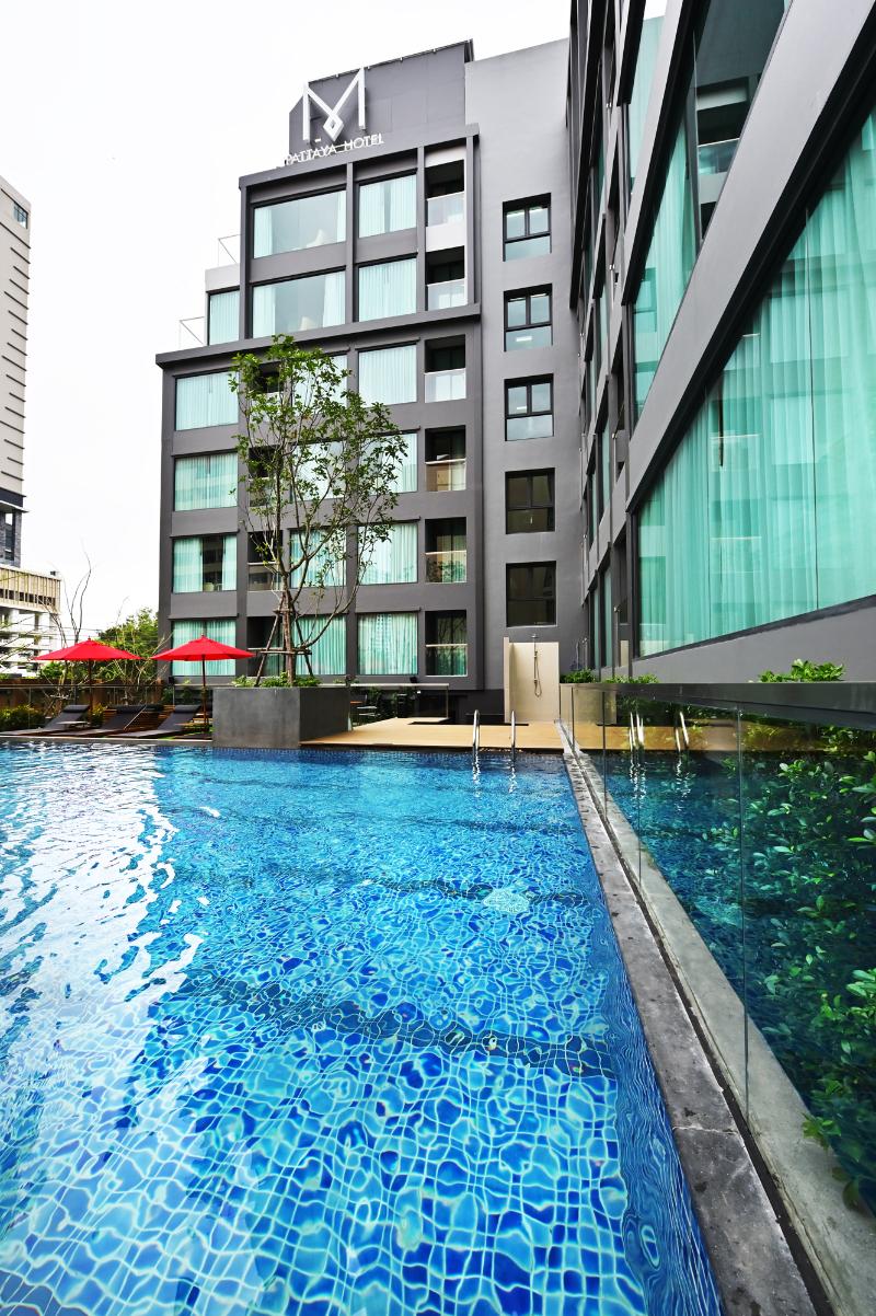 M Pattaya Hotel - Havuz