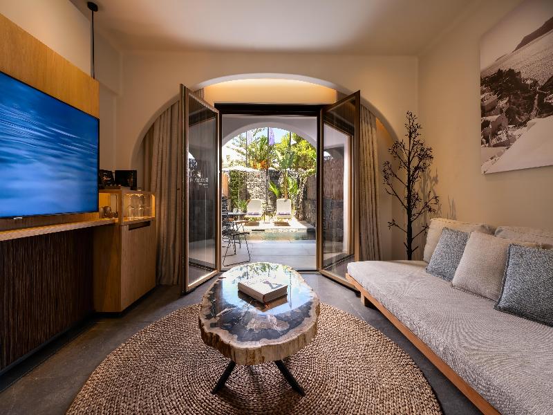 Radisson Blu Zaffron Resort Santorini - Oda