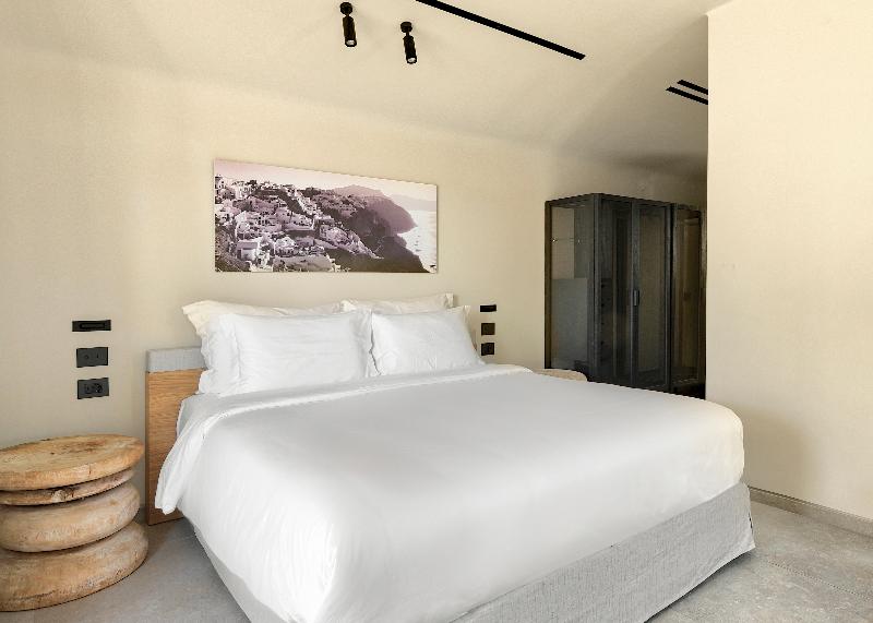 Radisson Blu Zaffron Resort Santorini - Oda