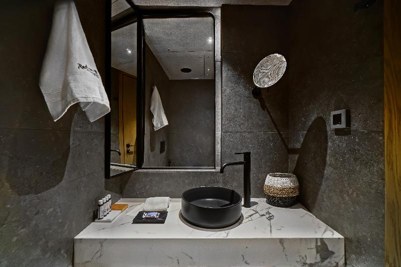Radisson Blu Zaffron Resort Santorini - Oda