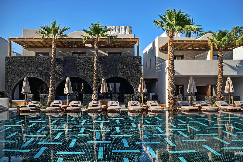 Radisson Blu Zaffron Resort Santorini - Havuz