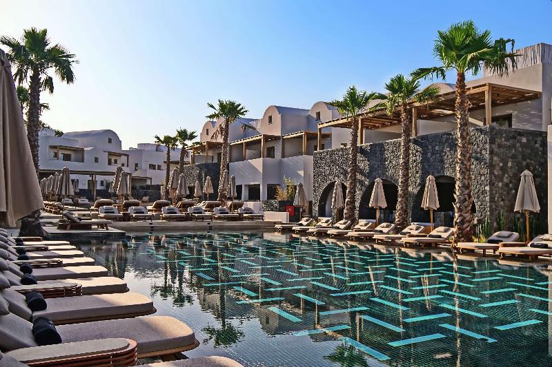 Radisson Blu Zaffron Resort Santorini - Havuz