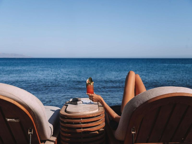 Radisson Blu Zaffron Resort Santorini - Plaj