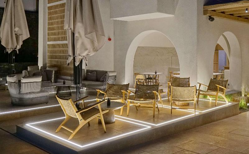 Radisson Blu Zaffron Resort Santorini - Restoran