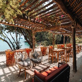 Island Escape by Burasari fotoÄŸrafÄ±
