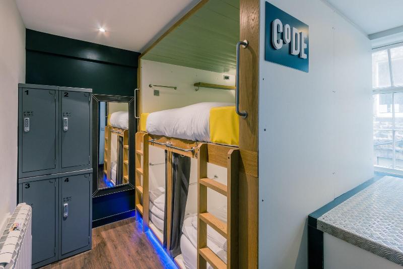 Code Pod Hostel - The Loft - Oda