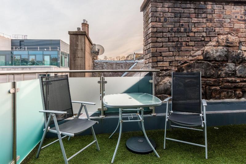 Code Pod Hostel - The Loft - Oda