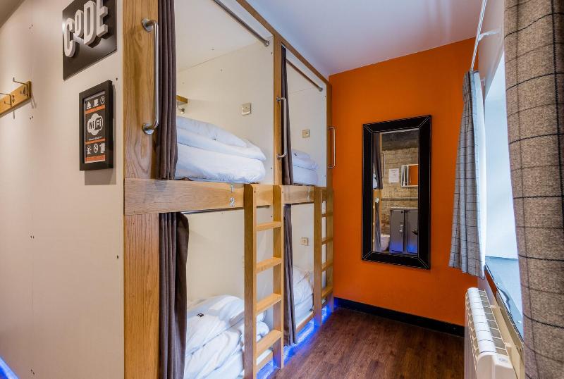 Code Pod Hostel - The Loft - Oda