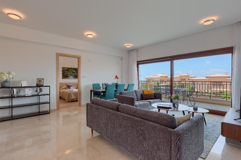 Aphrodite Hills Residences - Premium Apartments - Oda