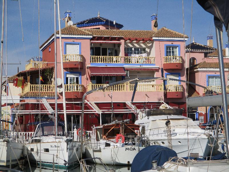 Marina Internacional - Genel