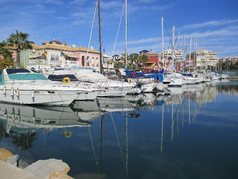 Marina Internacional - Genel