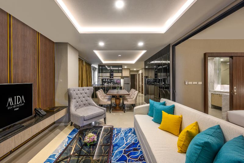 Mida Grande Resort Phuket - Oda