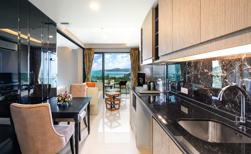 Mida Grande Resort Phuket - Oda