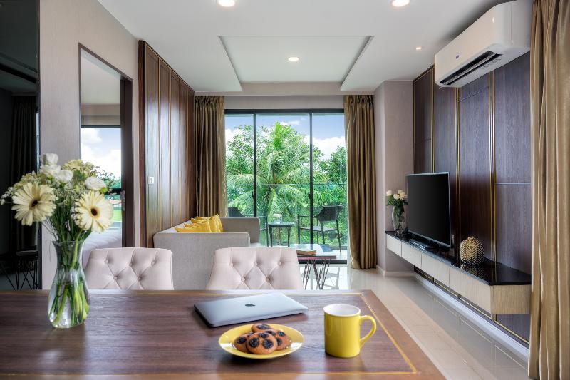 Mida Grande Resort Phuket - Oda