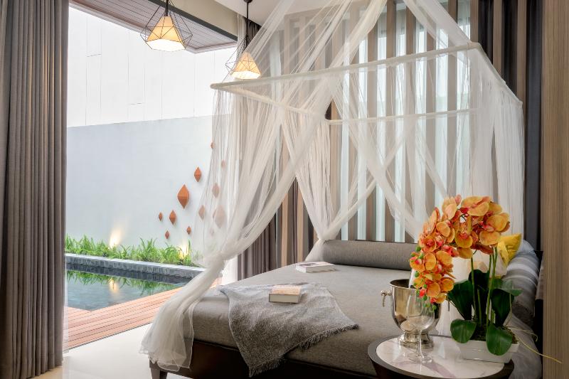 Mida Grande Resort Phuket - Oda