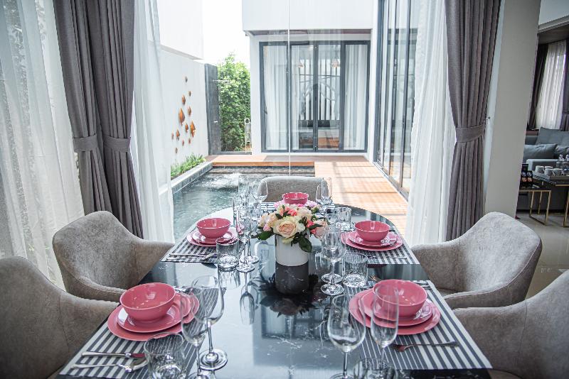 Mida Grande Resort Phuket - Oda