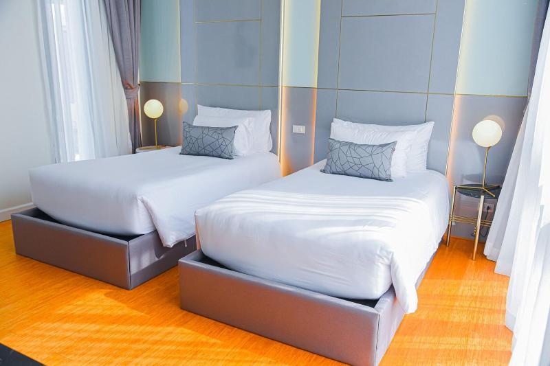 Mida Grande Resort Phuket - Oda