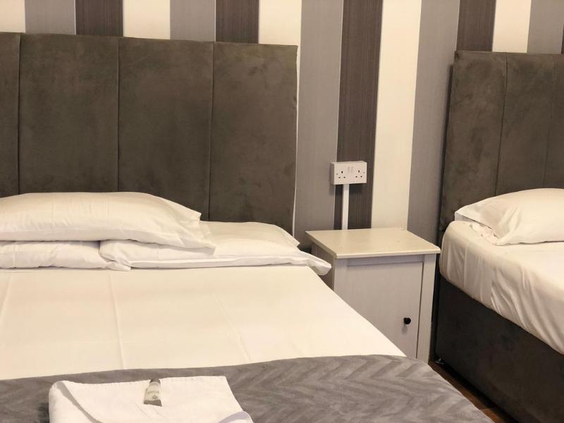 Crstal Lodge Hotel - Oda