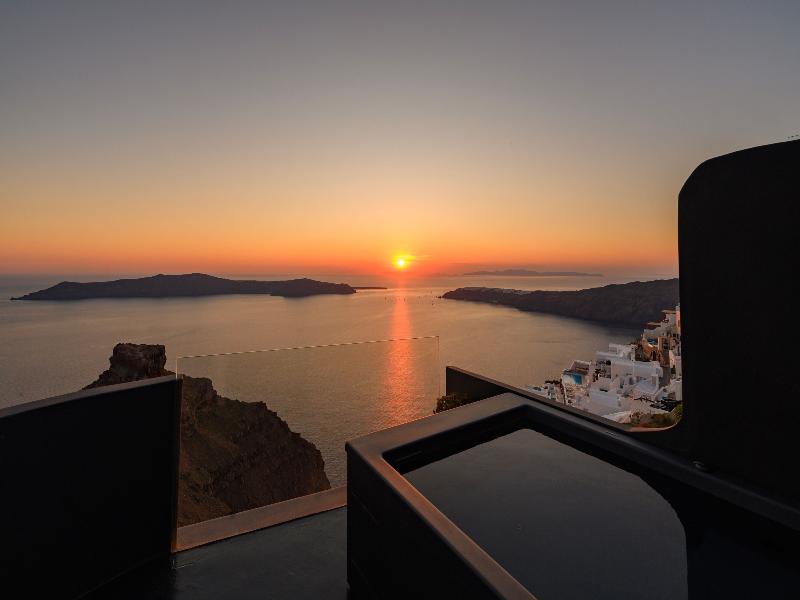 Kivotos Santorini - Oda