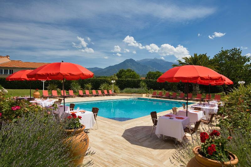 Best Western Le Vauban - Havuz