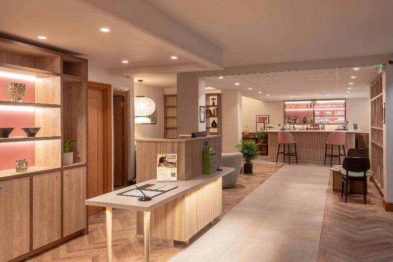 Quality Hotel Hampstead - Lobi
