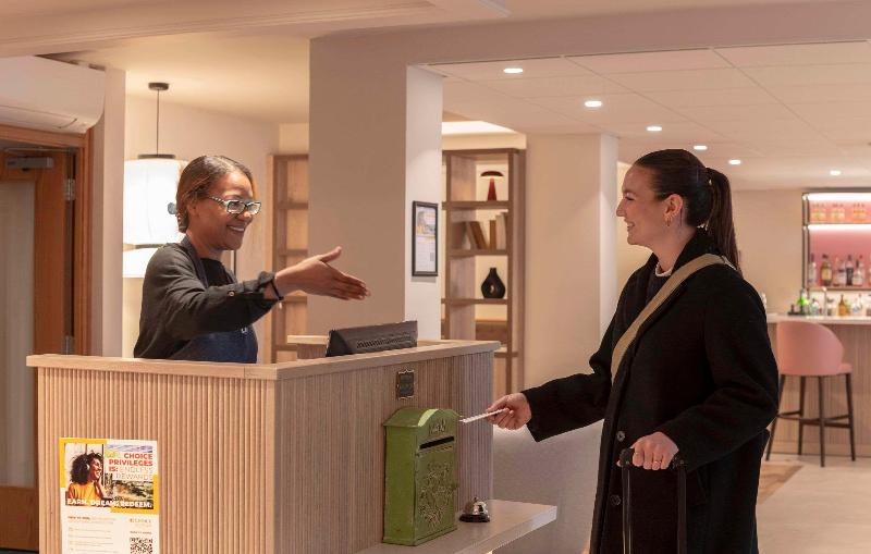 Quality Hotel Hampstead - Lobi