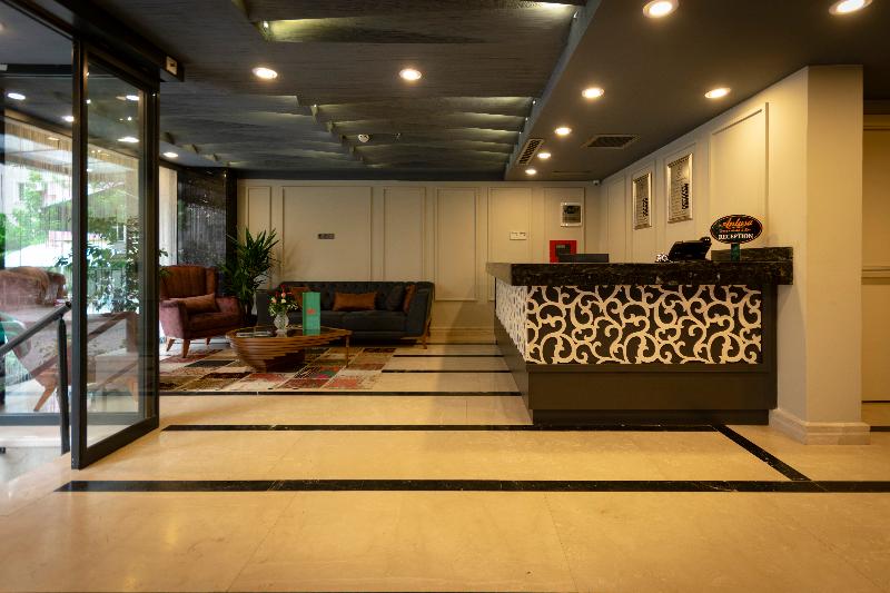 Antusa Design Hotel & Spa - Lobi