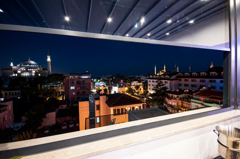 Antusa Design Hotel & Spa - Teras