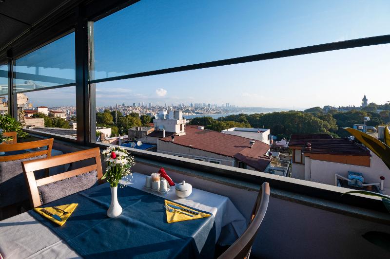 Antusa Design Hotel & Spa - Teras