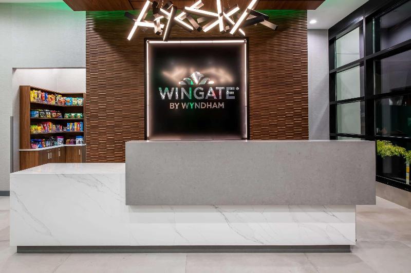 Wingate by Wyndham Long Island City - Lobi