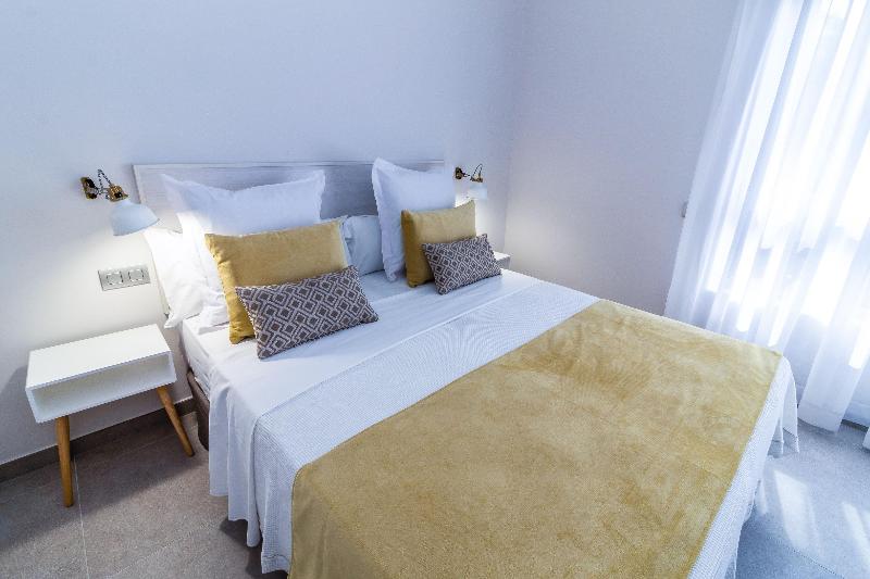 URBANSEA Holiday Homes - Oda