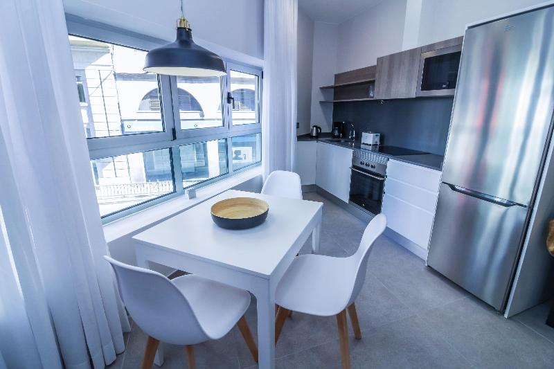 URBANSEA Holiday Homes - Oda