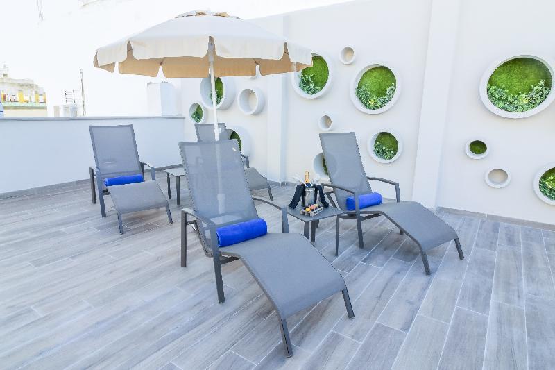 URBANSEA Holiday Homes - Teras