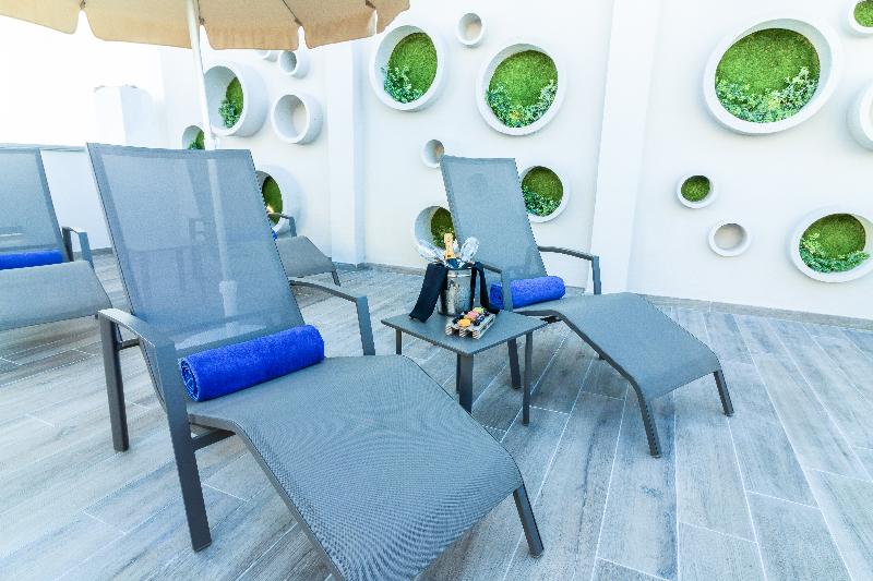 URBANSEA Holiday Homes - Teras